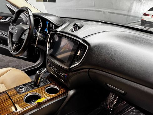 Used 2019 Maserati Ghibli S image 52