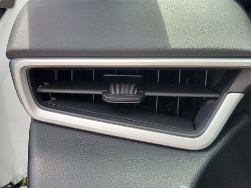 Used 2026 Toyota Corolla LE image 30