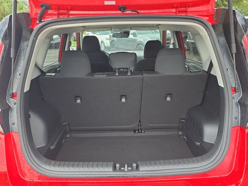Used 2025 Kia Soul LX FWD image 10