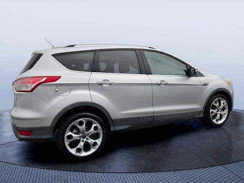 Used 2015 Ford Escape Titanium FWD image 5