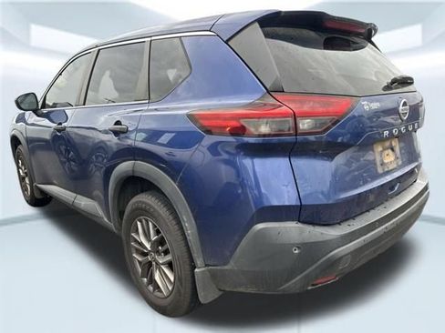 Used 2021 Nissan Rogue S FWD image 8