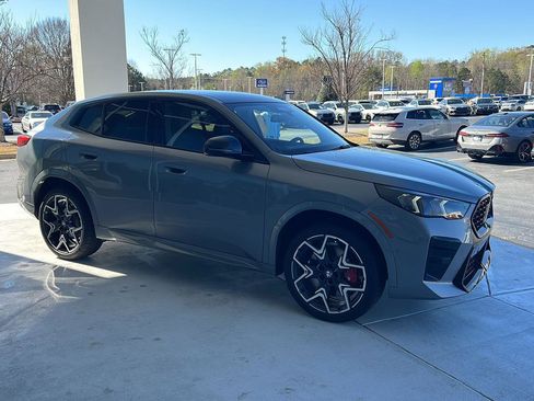 New 2026 BMW X2 xDrive28i w/ Technology Package image 8