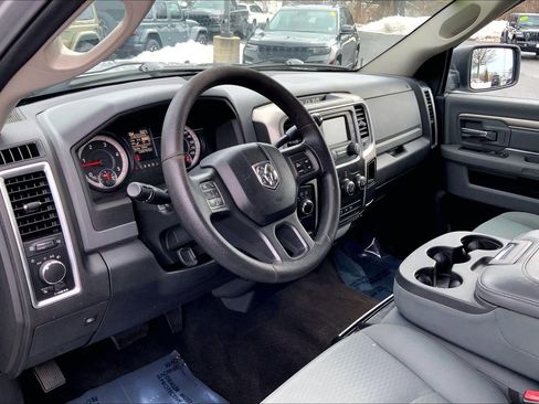 Used 2017 RAM 2500 SLT image 16