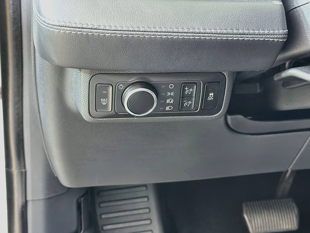 Used 2023 Ford Mustang Mach-E Select RWD image 29