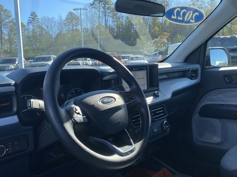 Certified 2022 Ford Maverick XLT image 10