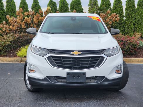 Used 2021 Chevrolet Equinox LS w/ LS Convenience Package image 5