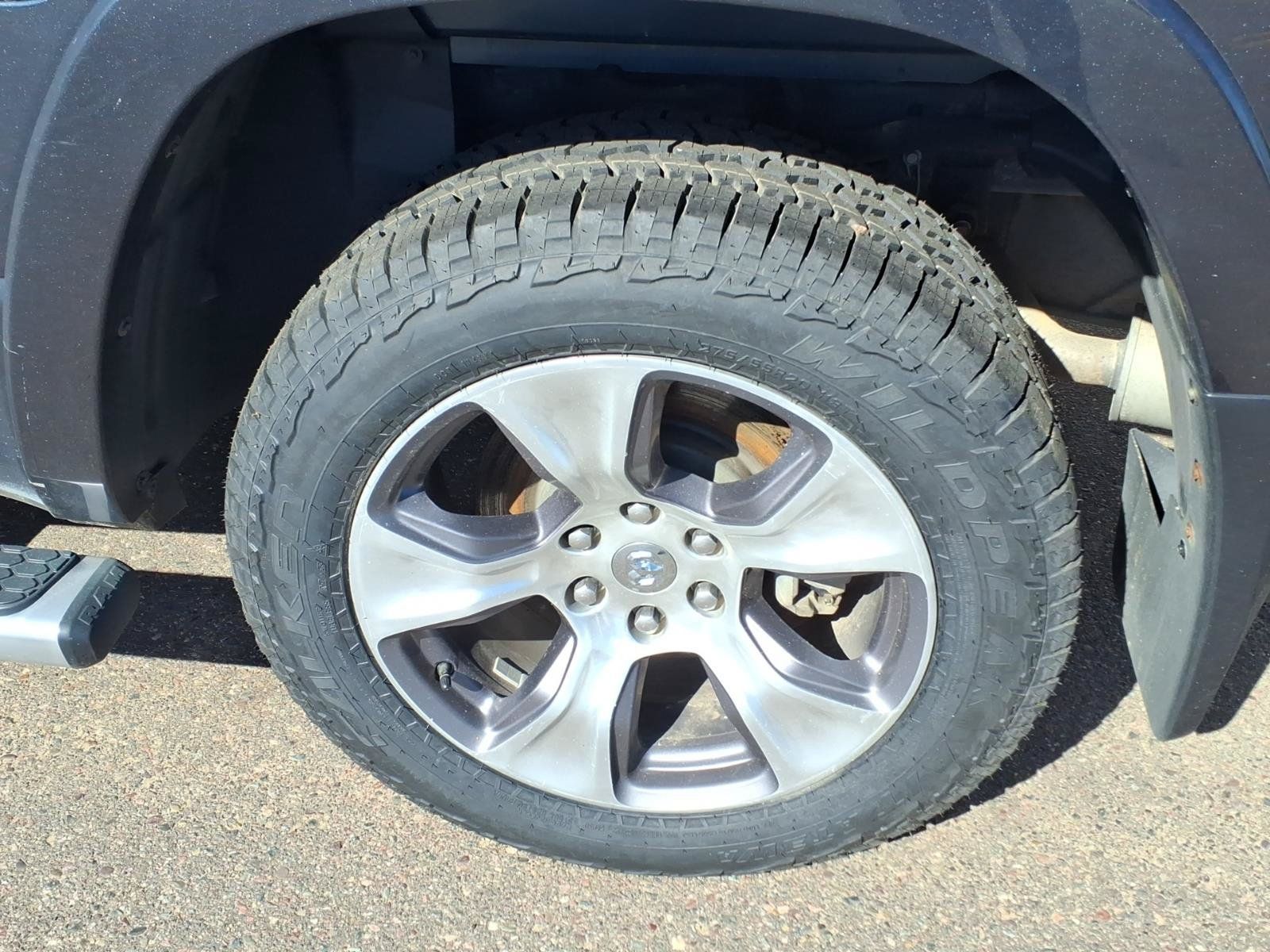 Used 2020 RAM 1500 Laramie w/ Sport Appearance Package AWD/4WD image 20