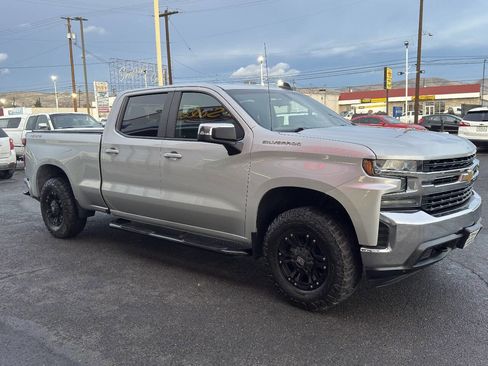 Used 2020 Chevrolet Silverado 1500 LT image 1