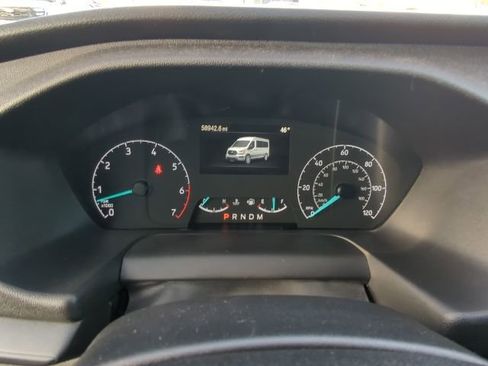 Used 2023 Ford Transit 350 XLT image 11