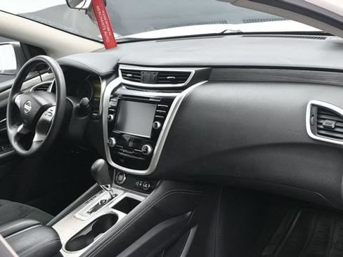 Used 2018 Nissan Murano S AWD/4WD image 11