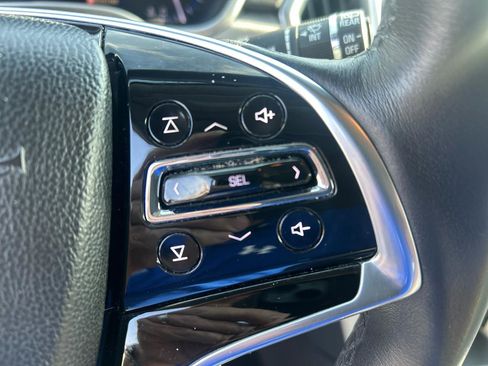 Used 2014 Cadillac SRX FWD image 15
