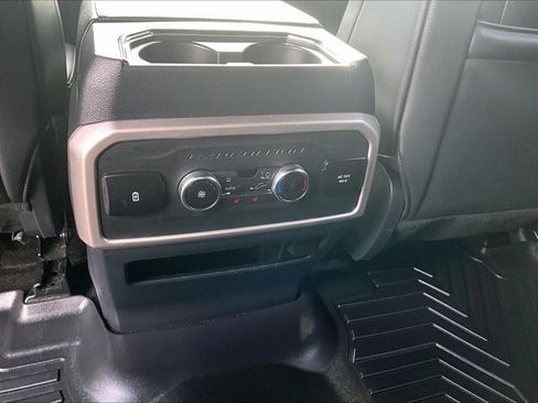 Used 2022 Ford Expedition Max Limited image 25