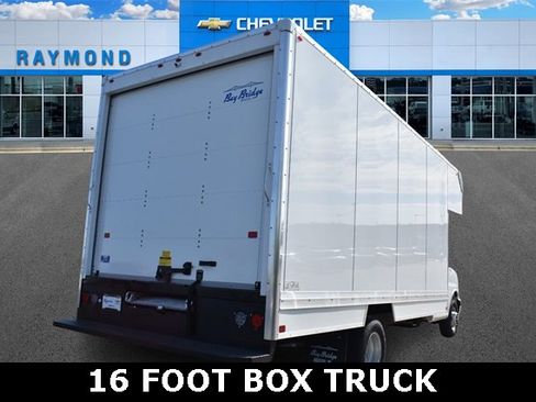 New 2025 Chevrolet Express 3500 Work Van w/ Power Convenience Package image 3