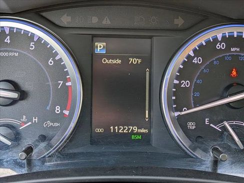 Used 2017 Toyota Highlander Limited image 11