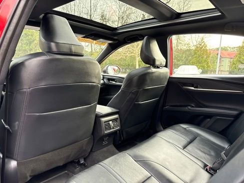 Used 2025 Toyota Camry XSE image 26