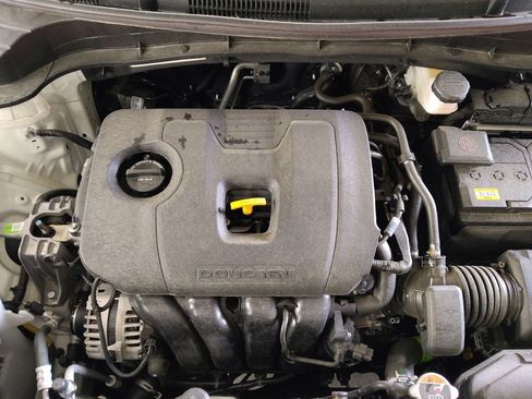 Used 2025 Kia Soul LX w/ LX Technology Package image 30