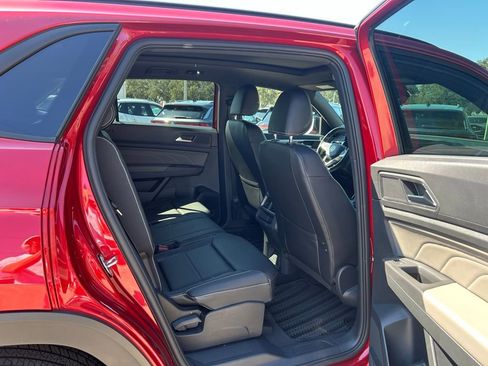 Used 2023 Volkswagen Atlas Cross Sport SEL R-Line image 49