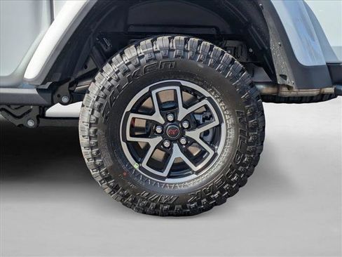 New 2026 Jeep Gladiator Rubicon AWD/4WD image 19