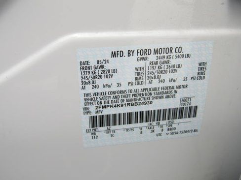 Used 2024 Ford Edge Titanium w/ Equipment Group 301A AWD/4WD image 20