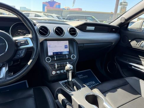 Used 2022 Ford Mustang Premium RWD image 23