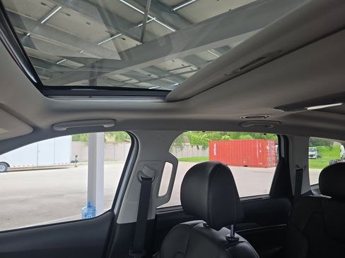 Certified 2023 Kia Telluride SX FWD image 17