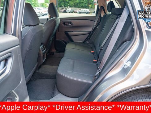Used 2024 Nissan Rogue S FWD image 18