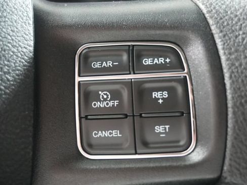 Used 2019 RAM 1500 Warlock AWD/4WD image 16