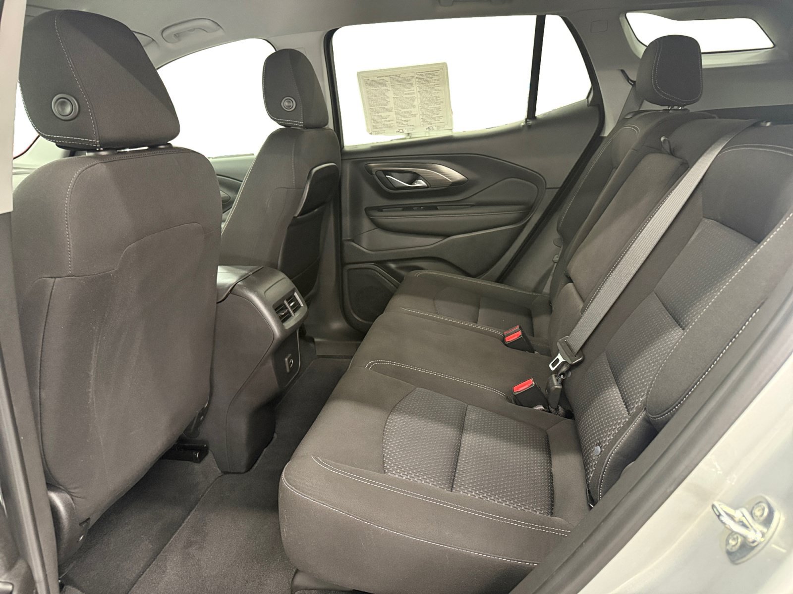 Used 2022 GMC Terrain SLE w/ Driver Convenience Package AWD/4WD image 10