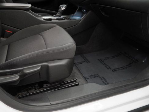 Used 2024 Chevrolet Malibu LT image 49