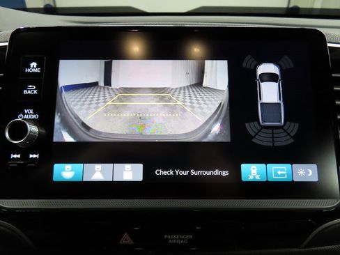 Used 2025 Honda Ridgeline TrailSport image 16