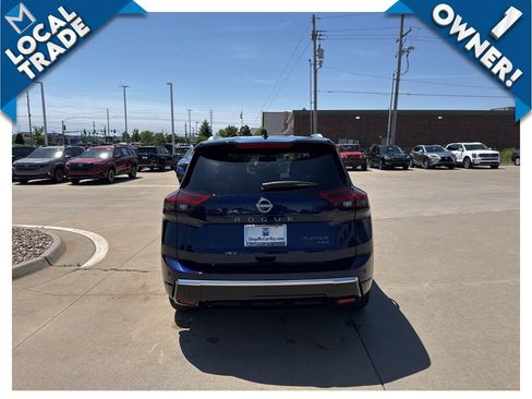Used 2026 Nissan Rogue Platinum w/ Platinum Premium Package AWD/4WD image 4