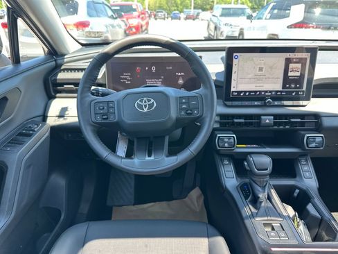 Used 2026 Toyota RAV4 XLE Premium w/ Panoramic Sun Roof Package AWD/4WD image 13