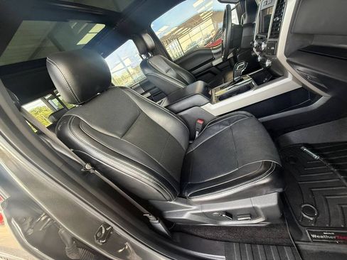 Used 2017 Ford F150 Lariat AWD/4WD image 24