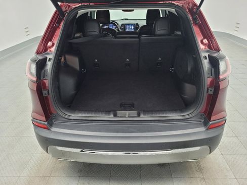 Used 2019 Jeep Cherokee Limited AWD/4WD image 29
