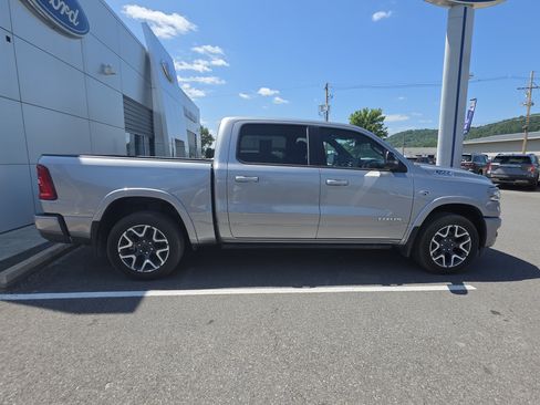 Used 2026 RAM 1500 Laramie AWD/4WD image 2