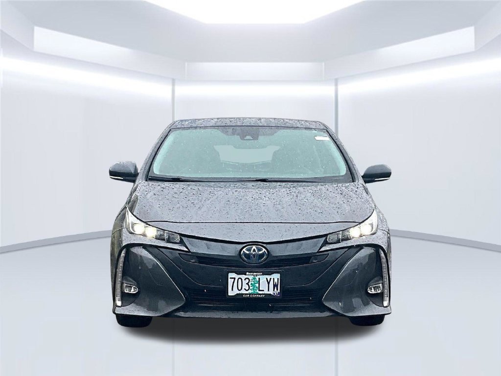 Used 2020 Toyota Prius Prime Limited FWD image 5