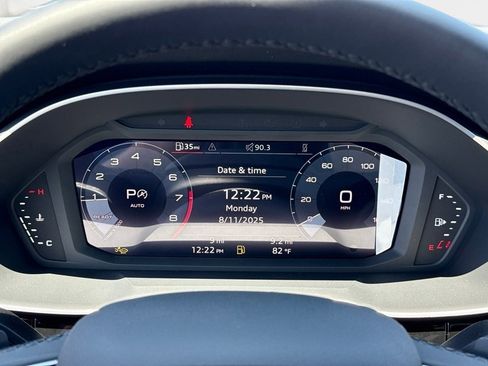 Certified 2025 Audi Q3 2.0T Premium w/ Convenience Package image 20
