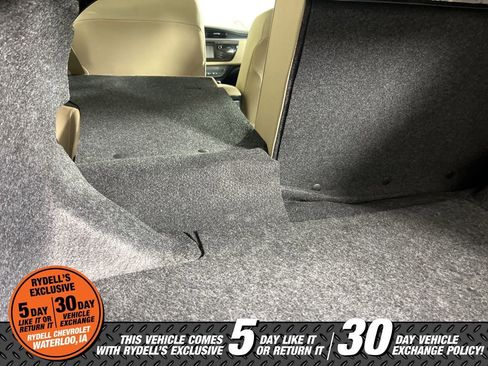 Used 2014 Toyota Corolla LE FWD image 21