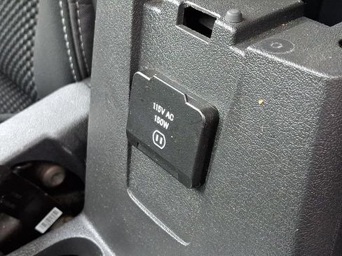 Used 2014 Jeep Compass Latitude AWD/4WD image 22