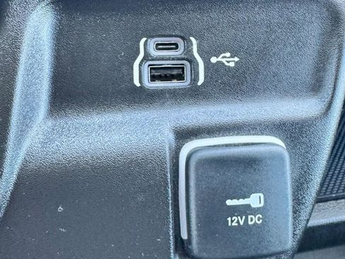 Used 2026 RAM ProMaster 2500 w/ Convenience Group FWD image 24