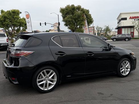 Used 2015 Lexus CT 200h FWD image 24