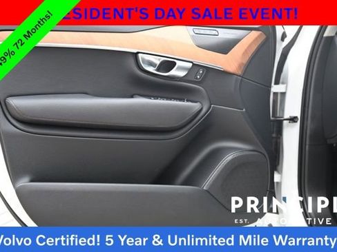 Certified 2022 Volvo XC90 T6 Momentum w/ Advanced Package image 28