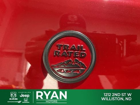 Used 2023 Jeep Compass Trailhawk w/ Trailhawk Elite Group AWD/4WD image 48