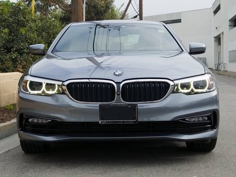 Used 2018 BMW 530e image 27