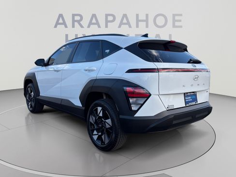 Used 2024 Hyundai Kona SEL w/ Convenience Package AWD/4WD image 3
