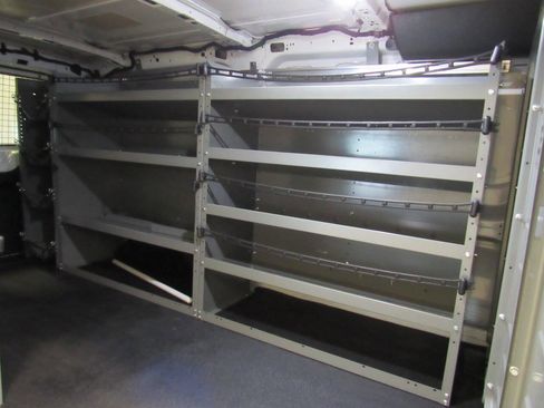 Used 2021 Ford Transit 250 Low Roof AWD image 22