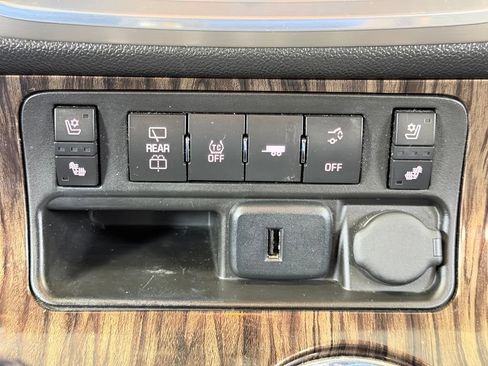 Used 2016 GMC Acadia Denali AWD/4WD image 60