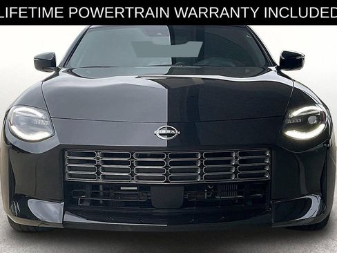 Used 2025 Nissan Z Performance w/ Floor Mat Package RWD image 5