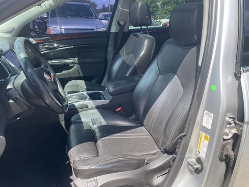Used 2014 Cadillac SRX Luxury image 11