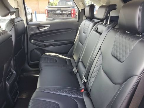 Used 2023 Ford Edge Titanium AWD/4WD image 27